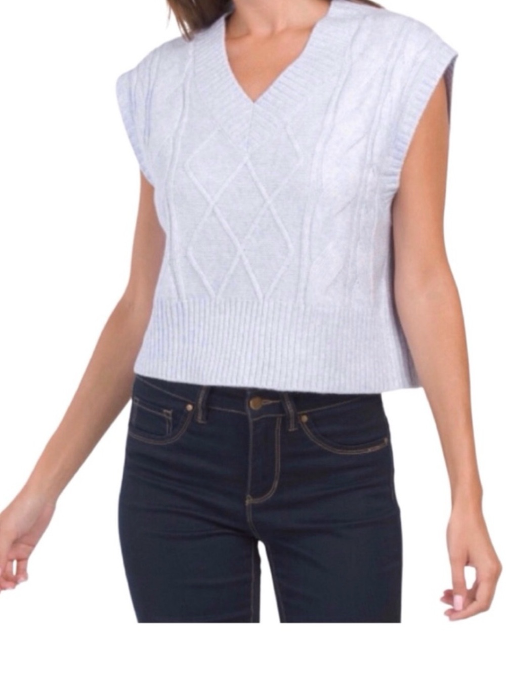 Sincerely Jules V-Neck Cable Knit Crop Vest (NWT) (Size: Medium)